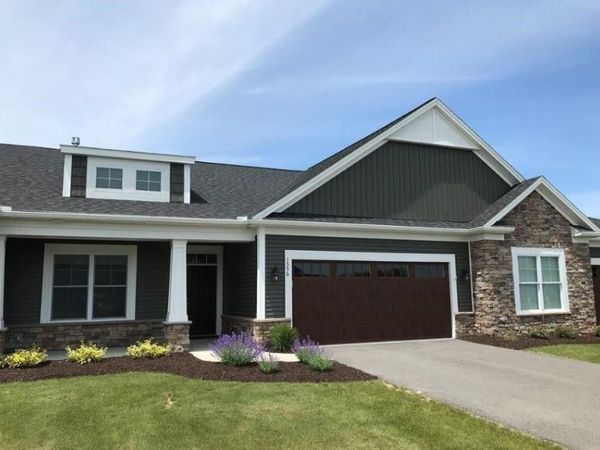 1404 Creeks Edge Drive, Webster, NY 14580