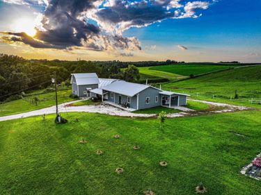 39871 State Hwy 44, Mabel, MN 55954