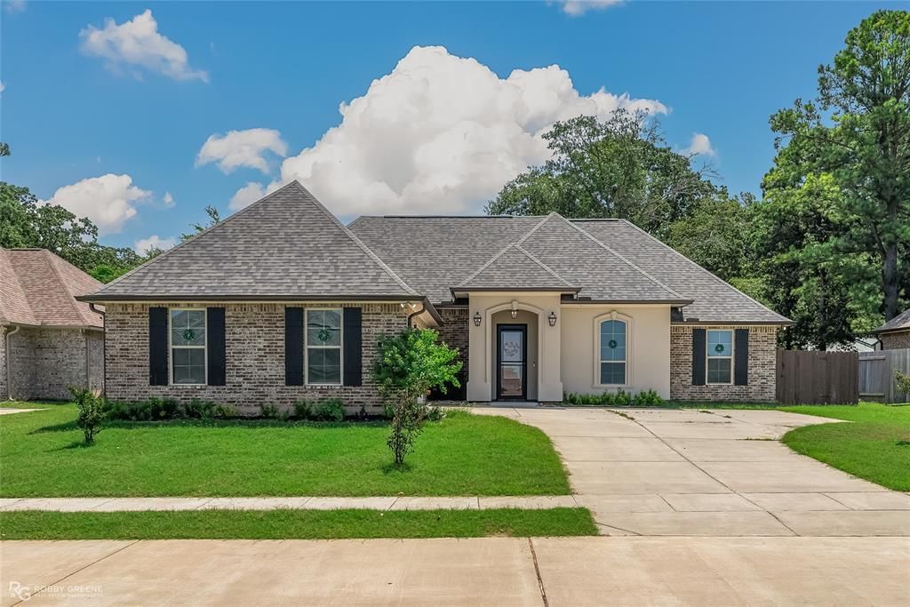 46 Crowder Drive, Benton, LA 71006 Main Photo