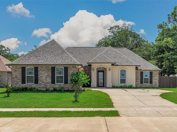 46 Crowder Drive, Benton, LA 71006