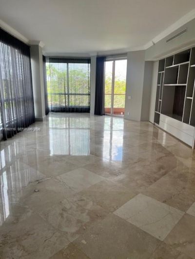 10 Edgewater Dr, Unit 4H, Coral Gables, FL 33133 Photo