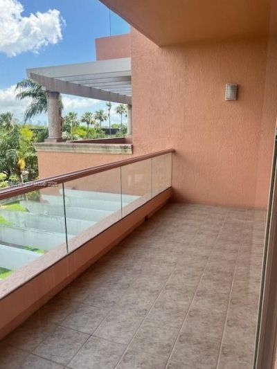10 Edgewater Dr, Unit 4H, Coral Gables, FL 33133 Photo
