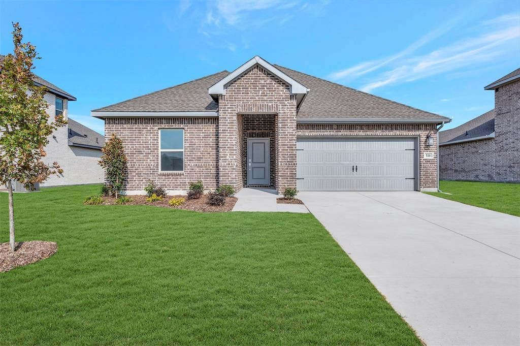 516 Brookside Drive, Van Alstyne, TX 75495 Main Photo