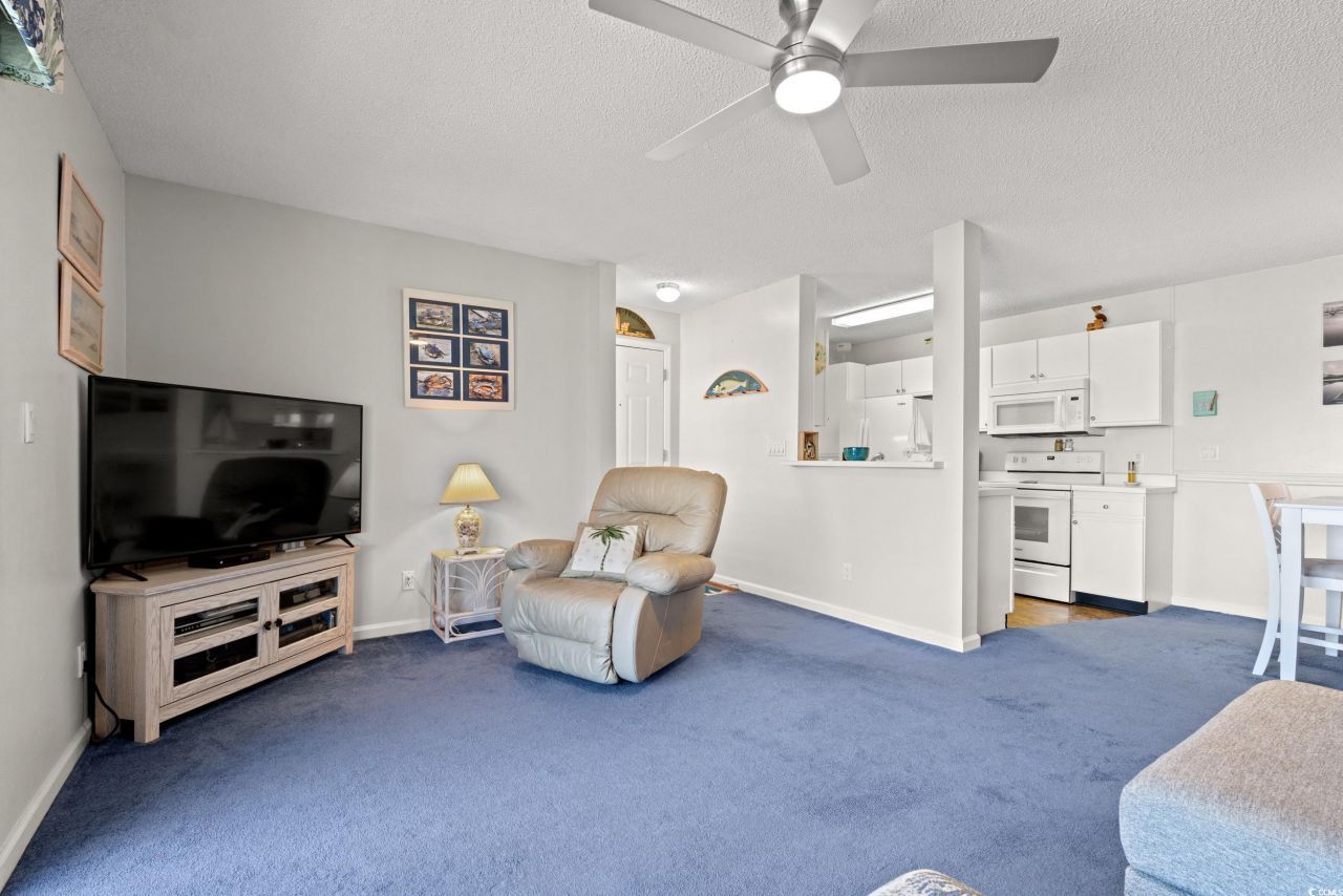 8845 Chandler Dr. Photo 6