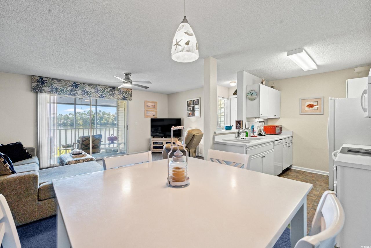 8845 Chandler Dr. Photo 9