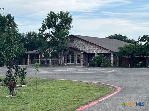 628 E Veterans Memorial Boulevard, Harker Heights, TX 76548