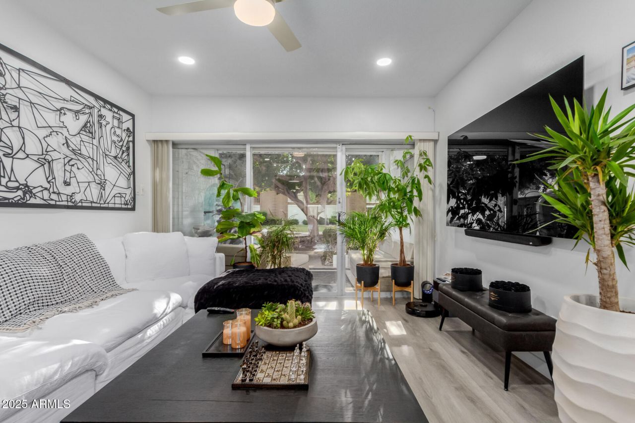 6125 E Indian School Road, Unit 193, Scottsdale, AZ 85251 Main Photo