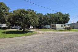 855 Nicholas St. photo 4