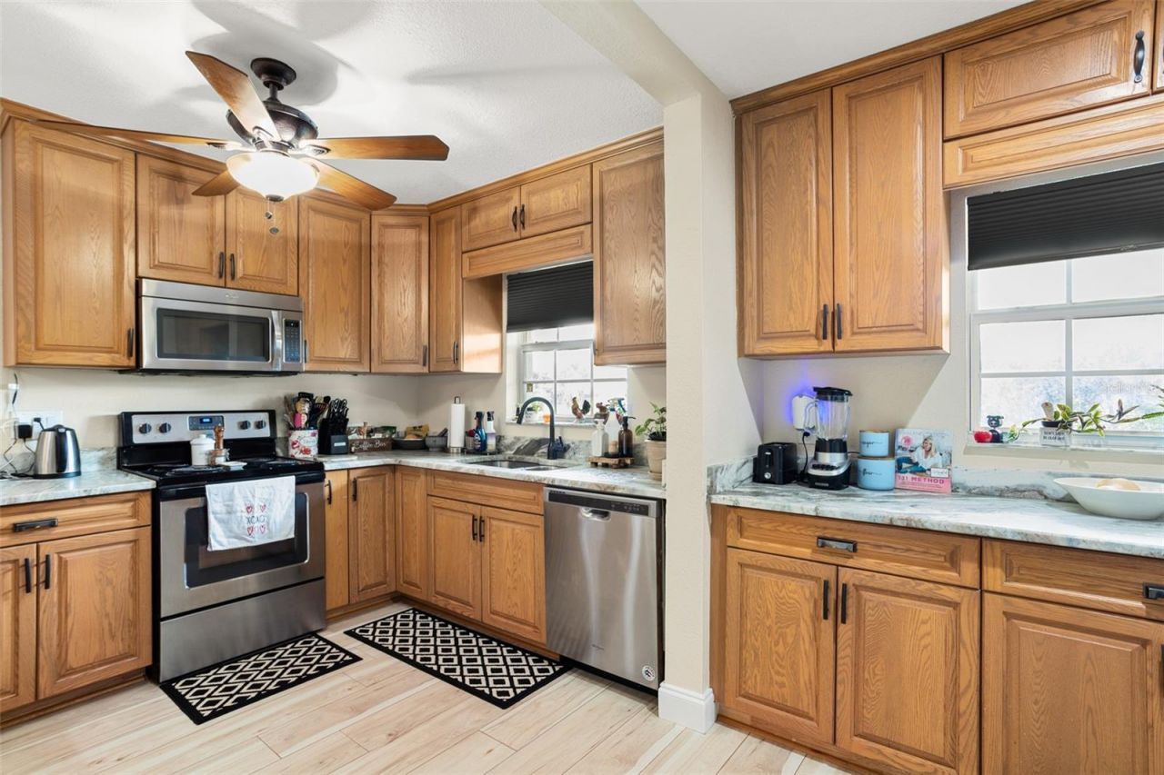 8915 59th Way N, Pinellas Park, FL 33782 Photo