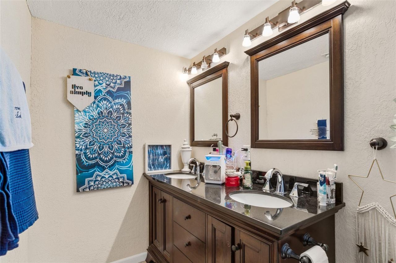 8915 59th Way N, Pinellas Park, FL 33782 Photo