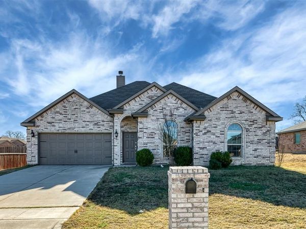 3741 Cecelia Lane, Forest Hill, TX 76140