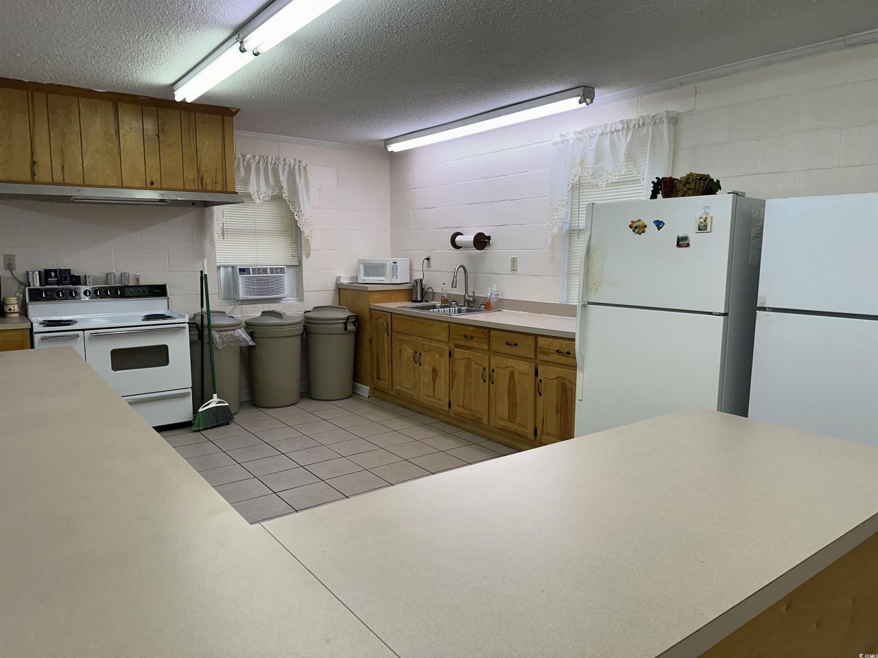 407 Palm St. Photo 14