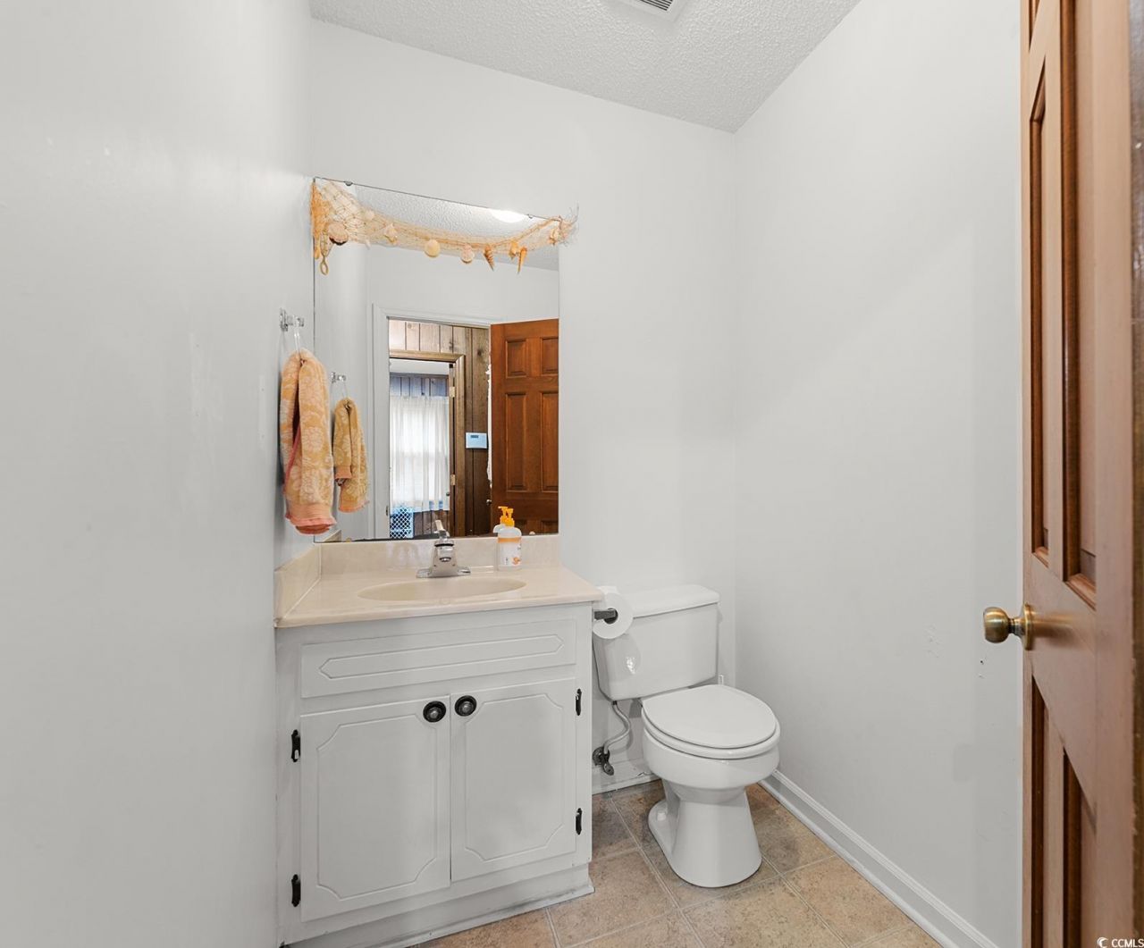 407 Palm St. Photo 18