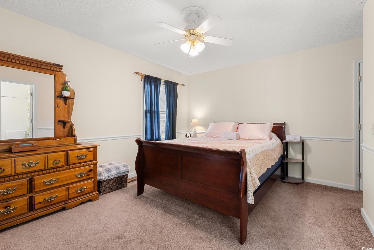 407 Palm St. Photo 23