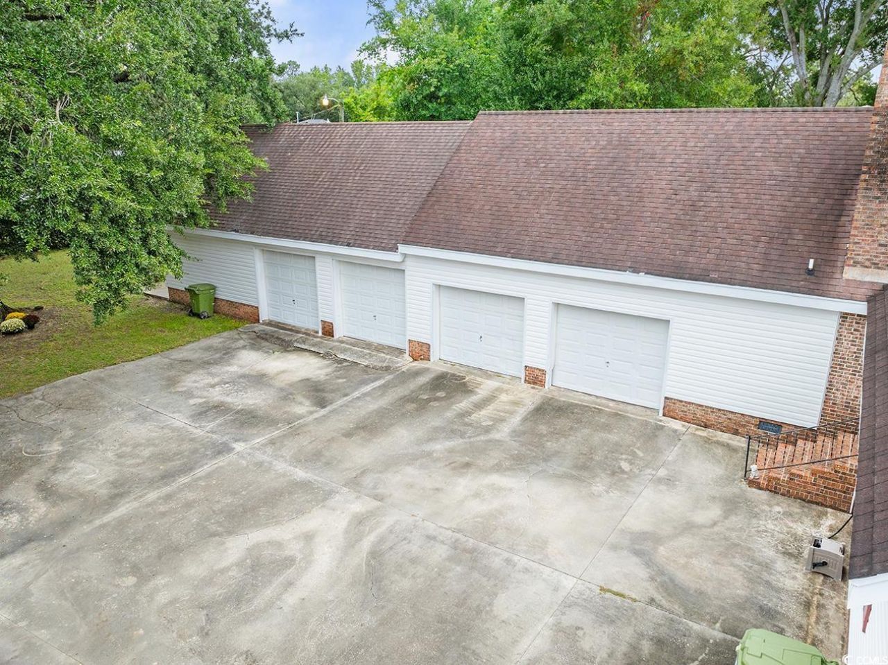 407 Palm St. Photo 31