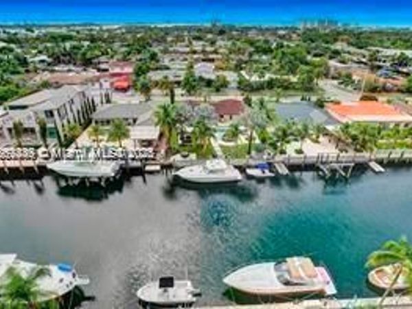 2350 NE 135th St, Unit 610, North Miami, FL 33181