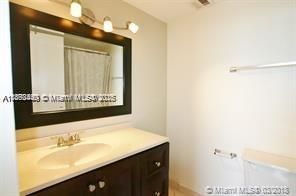 2350 NE 135th St, Unit 610, North Miami, FL 33181 Photo