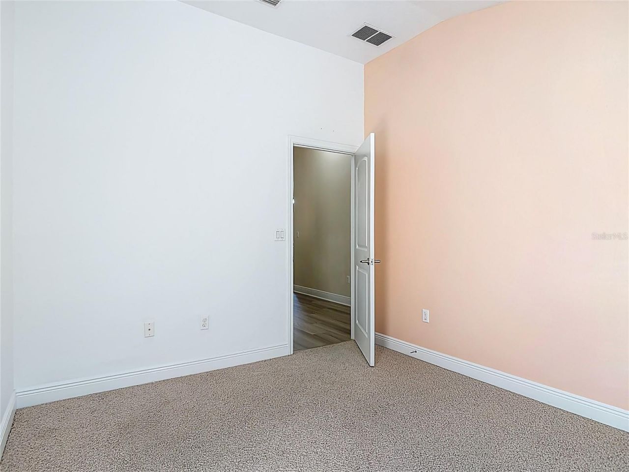 541 Coral Trace Boulevard, Edgewater, FL 32132 Photo