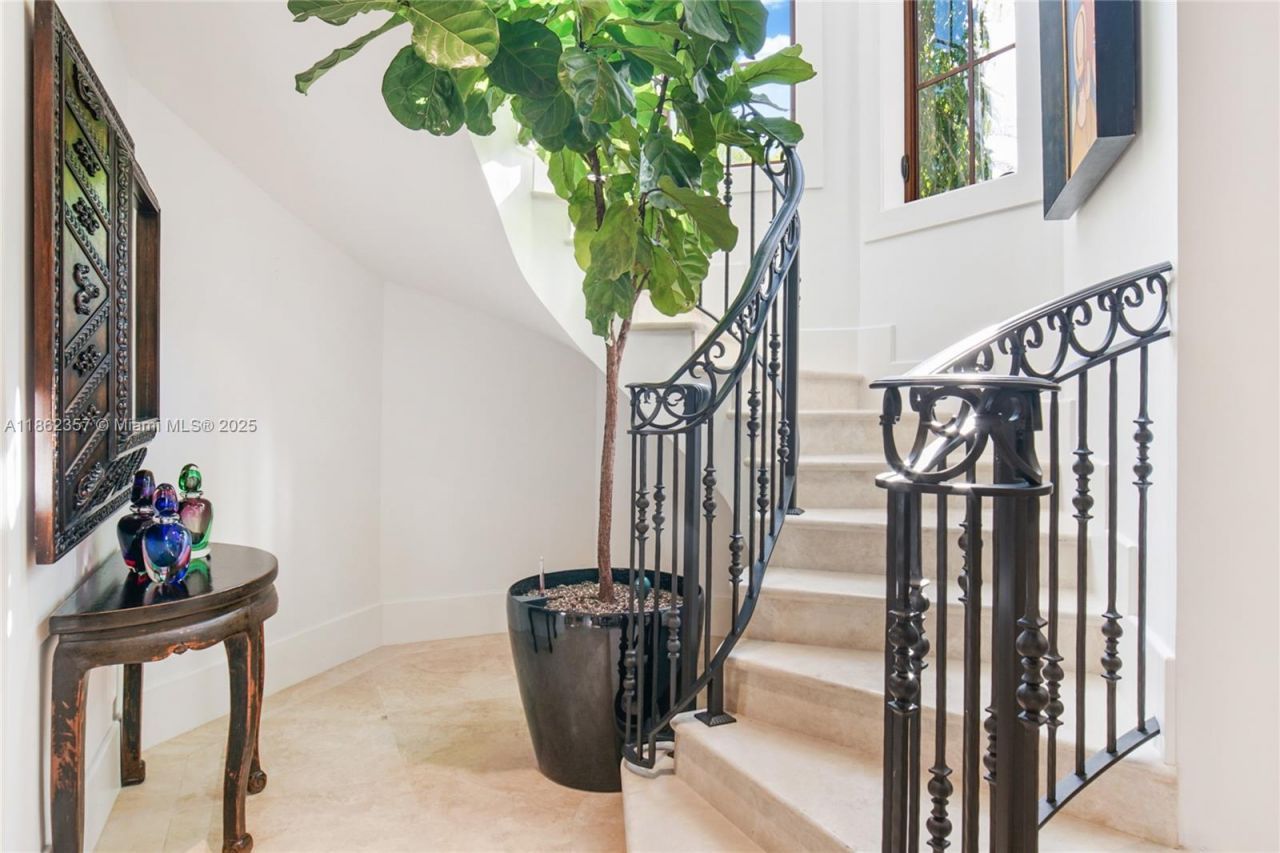 365 Gulf Rd, Key Biscayne, FL 33149 Photo