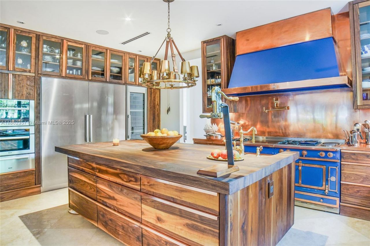 365 Gulf Rd, Key Biscayne, FL 33149 Photo