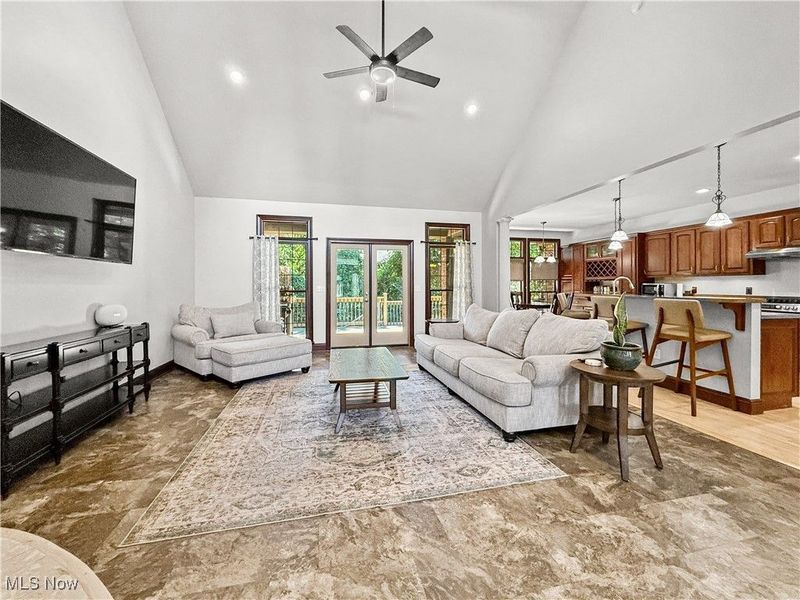 9 Henderson Lane, Williamstown, WV 26187 Photo 10