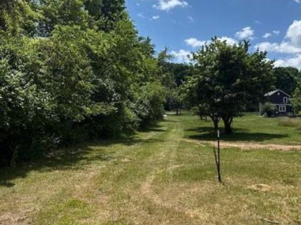 54942 Butcher Road, Lawrence, MI 49064