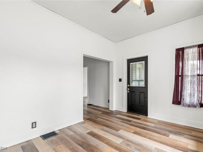 74 E Durbin Street, Bellville, OH 44813 Photo 4