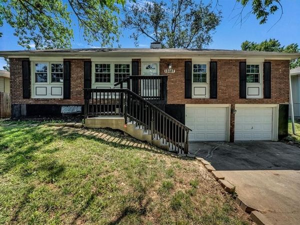 13107 E 44TH Terrace, Independence, MO 64055