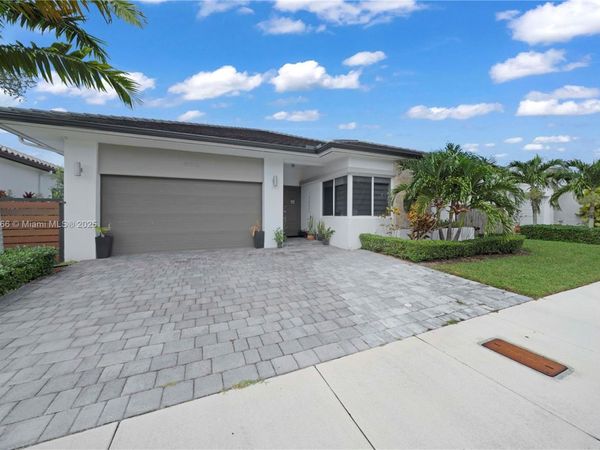 15012 SW 177th Ter, Miami, FL 33187