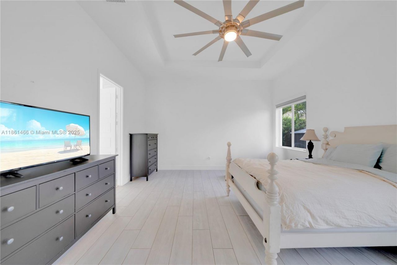 15012 SW 177th Ter, Miami, FL 33187 Photo