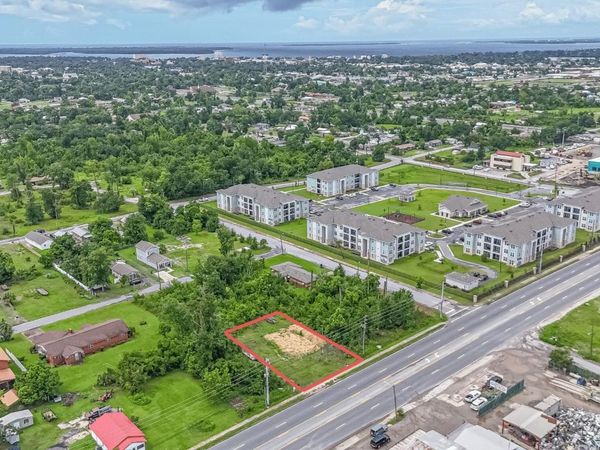 1010 E 15th Street, Panama City, FL 32401