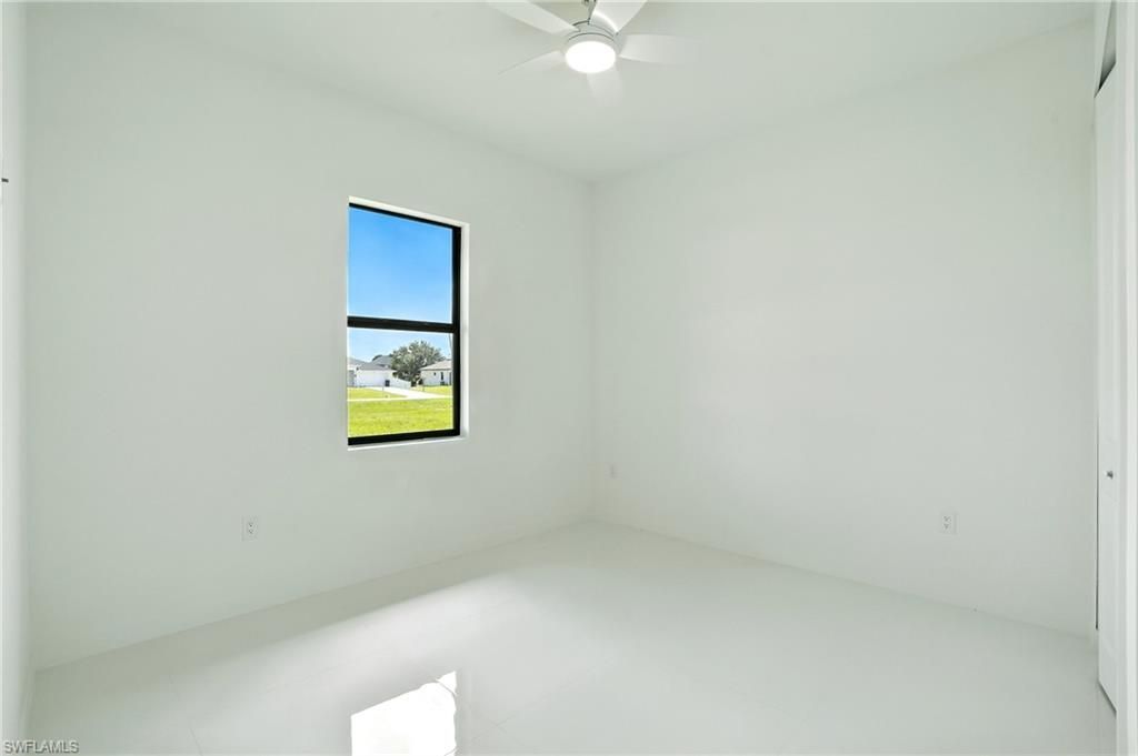 2725 Embers Pkwy W, Cape Coral, FL 33993 Photo