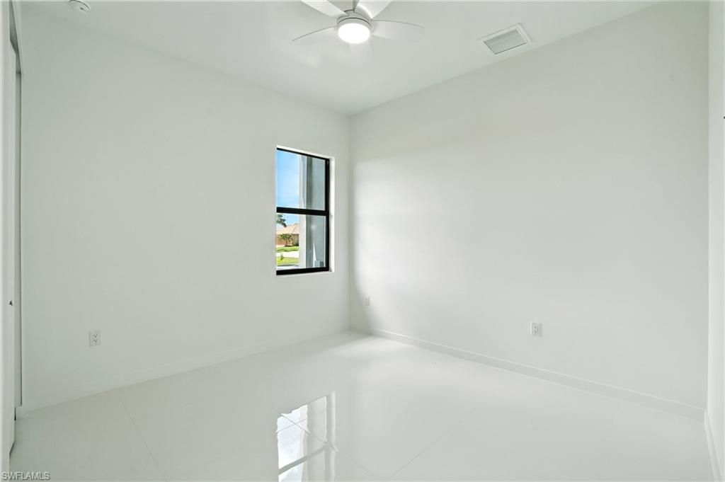 2725 Embers Pkwy W, Cape Coral, FL 33993 Photo