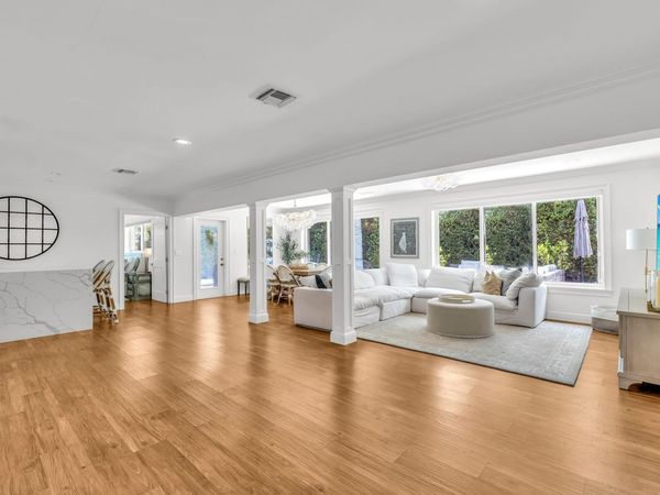 2800 NE 21st Avenue, Lighthouse Point, FL 33064