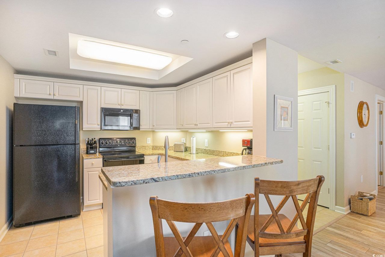 9994 Beach Club Dr. Photo 9