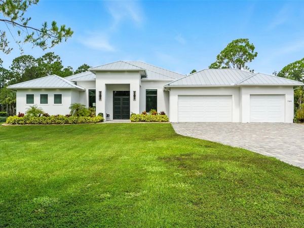 709 15TH STREET SW, NAPLES, FL 34117