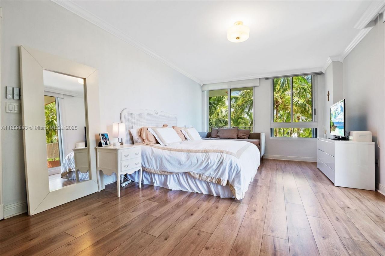 781 Crandon Blvd, Unit 306, Key Biscayne, FL 33149 Photo