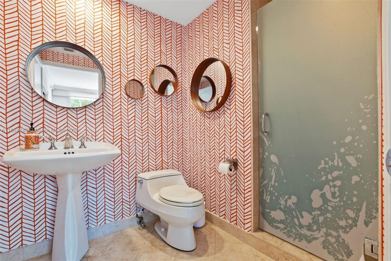 781 Crandon Blvd, Unit 306, Key Biscayne, FL 33149 Photo