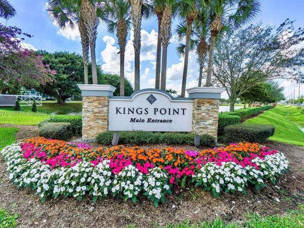 303 Burgundy G, Unit 303, Delray Beach, FL 33484