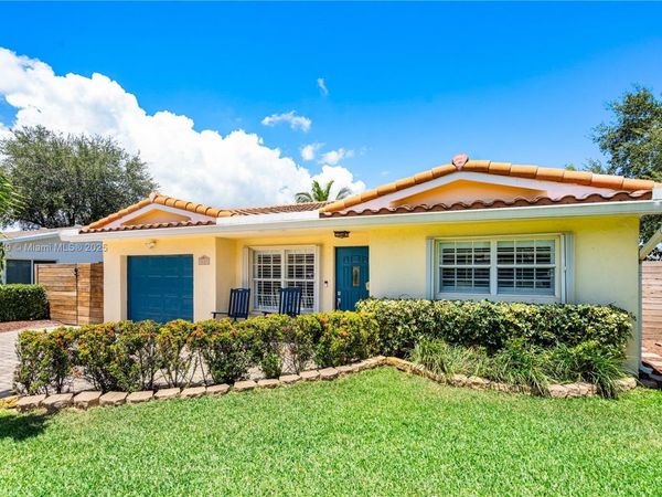 3127 NW 68th St, Fort Lauderdale, FL 33309