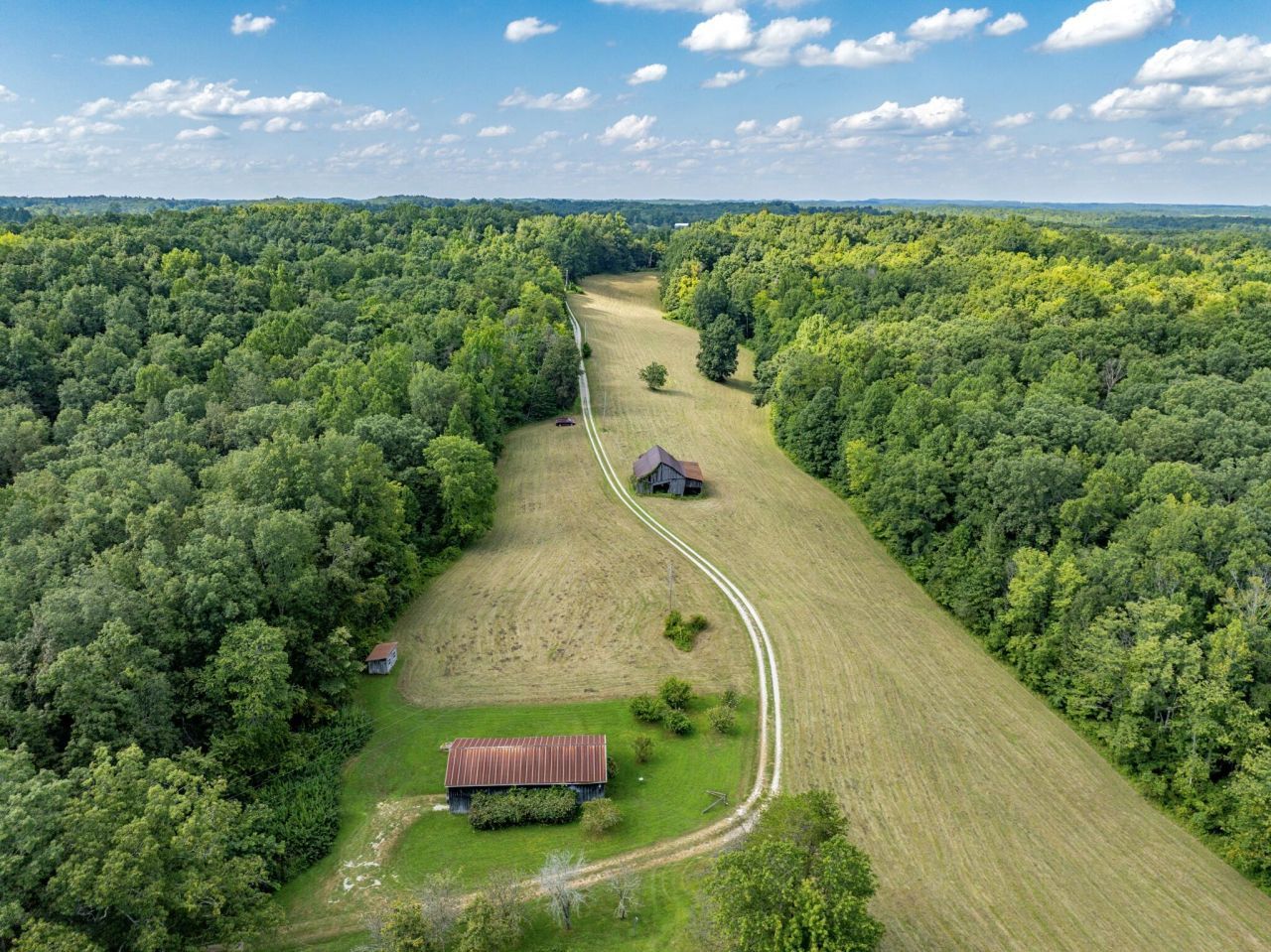 1195 Hoop Road, Wellington, KY 40387