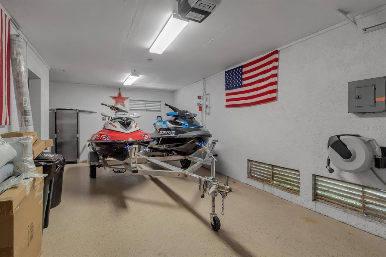 528 Forest Way, Longboat Key, FL 34228 Photo