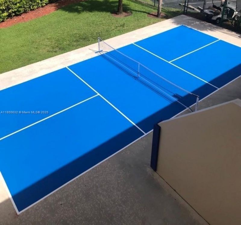 16251 Golf Club Rd, Unit 110, Weston, FL 33326 Photo