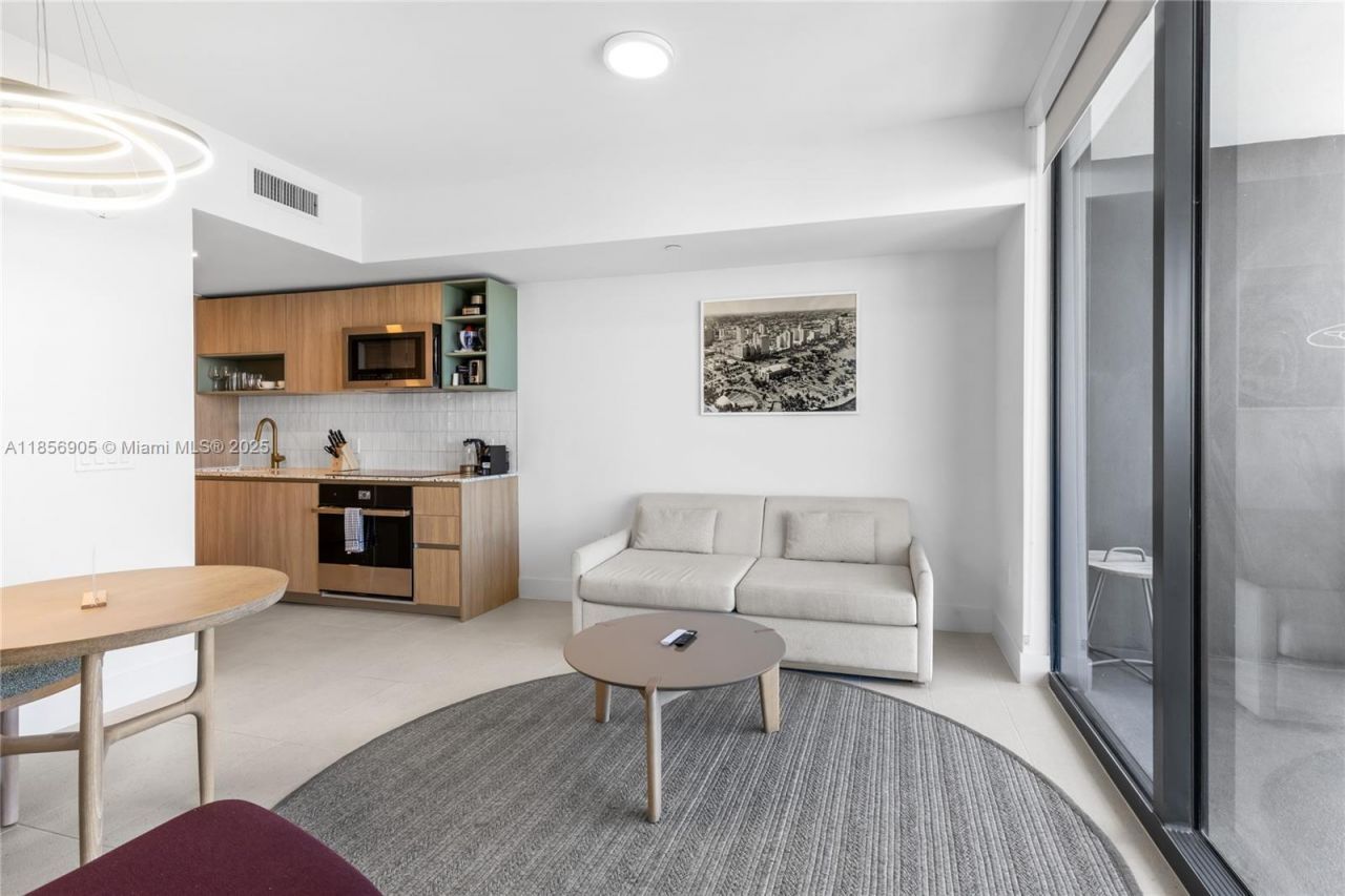 601 NE 1st Ave, Unit 4607, Miami, FL 33132 Photo