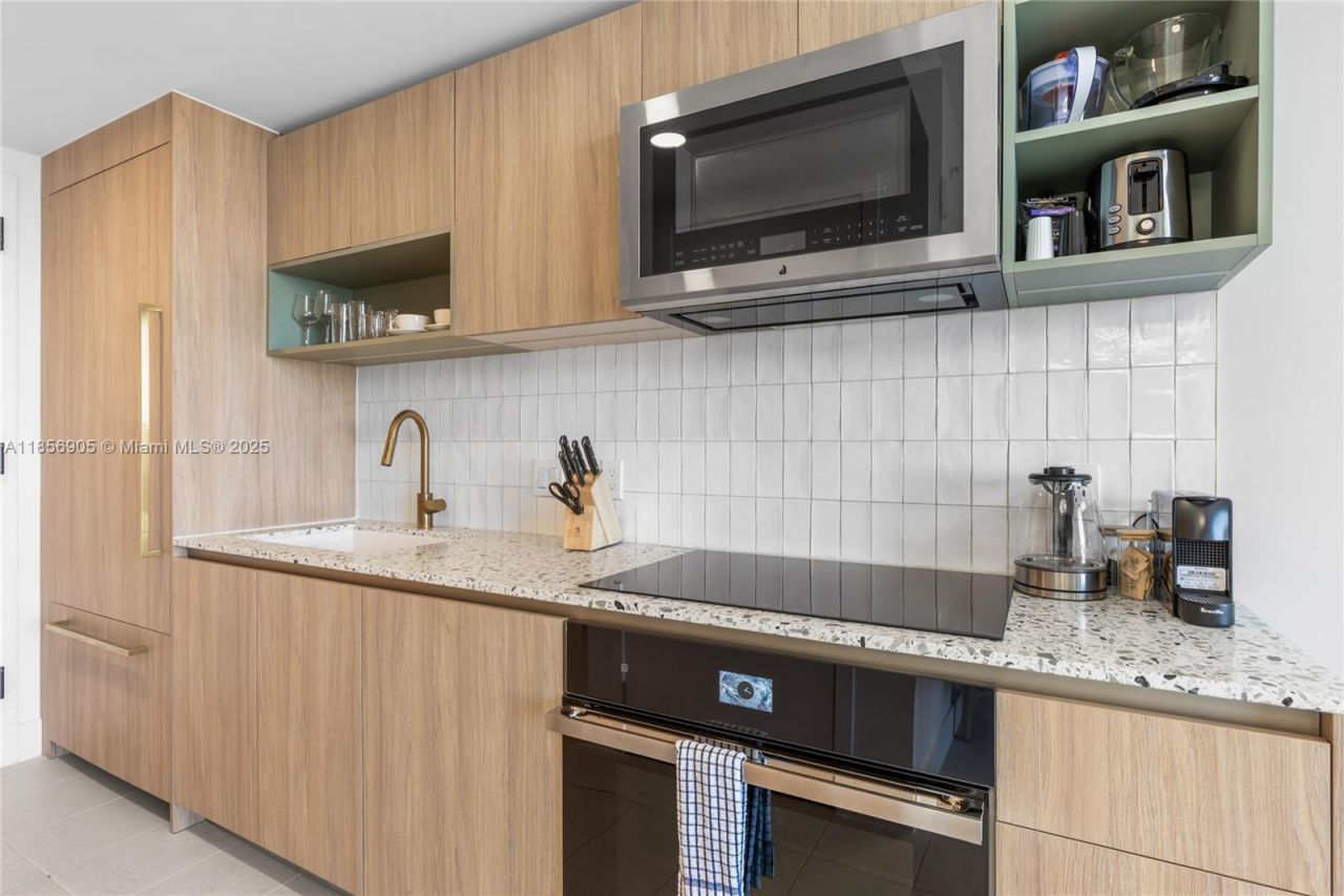 601 NE 1st Ave, Unit 4607, Miami, FL 33132 Photo