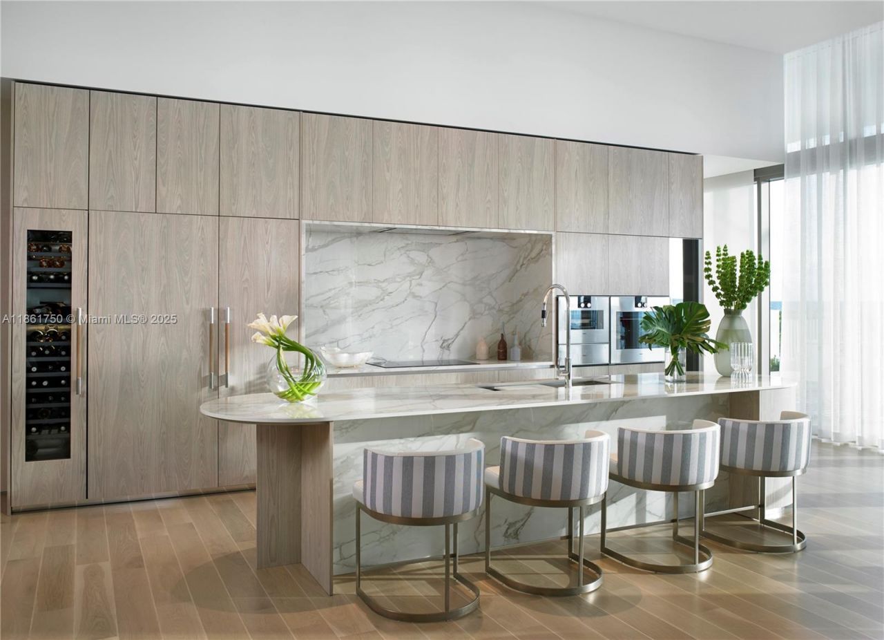 18801 Collins Avenue, Unit 4101, Sunny Isles Beach, FL 33160 Photo