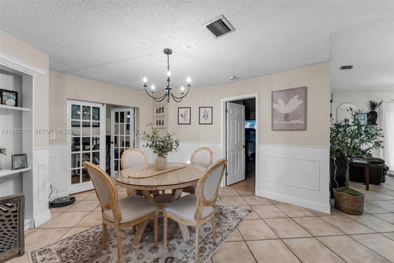 2671 SW 99th Ct, Miami, FL 33165 Photo