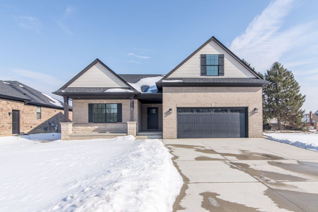 19360 Newburgh Road, Livonia, MI 48152 Main Photo