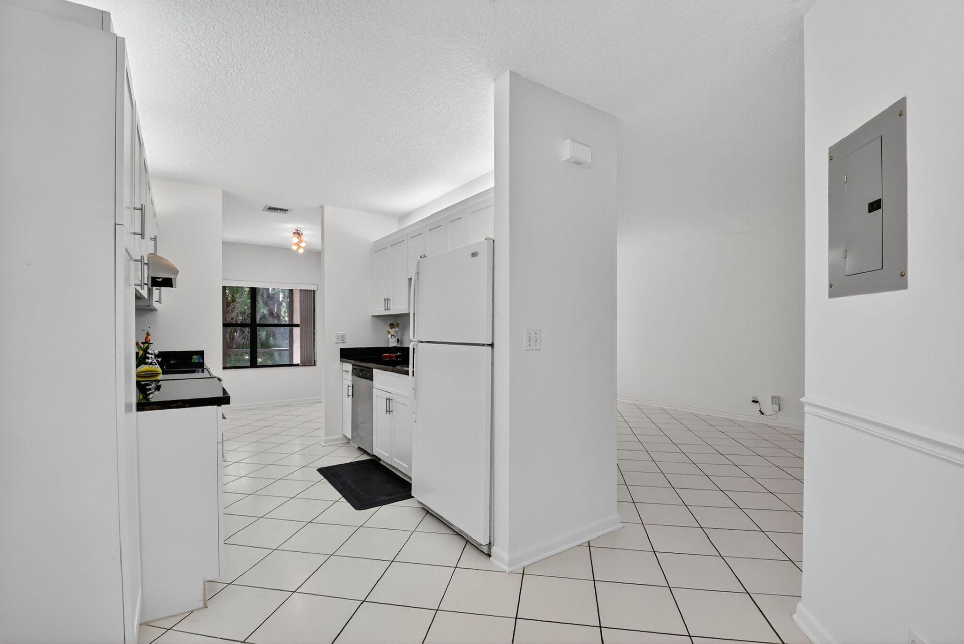 5382 Venetia Court, Unit D, Boynton Beach, FL 33437 Photo