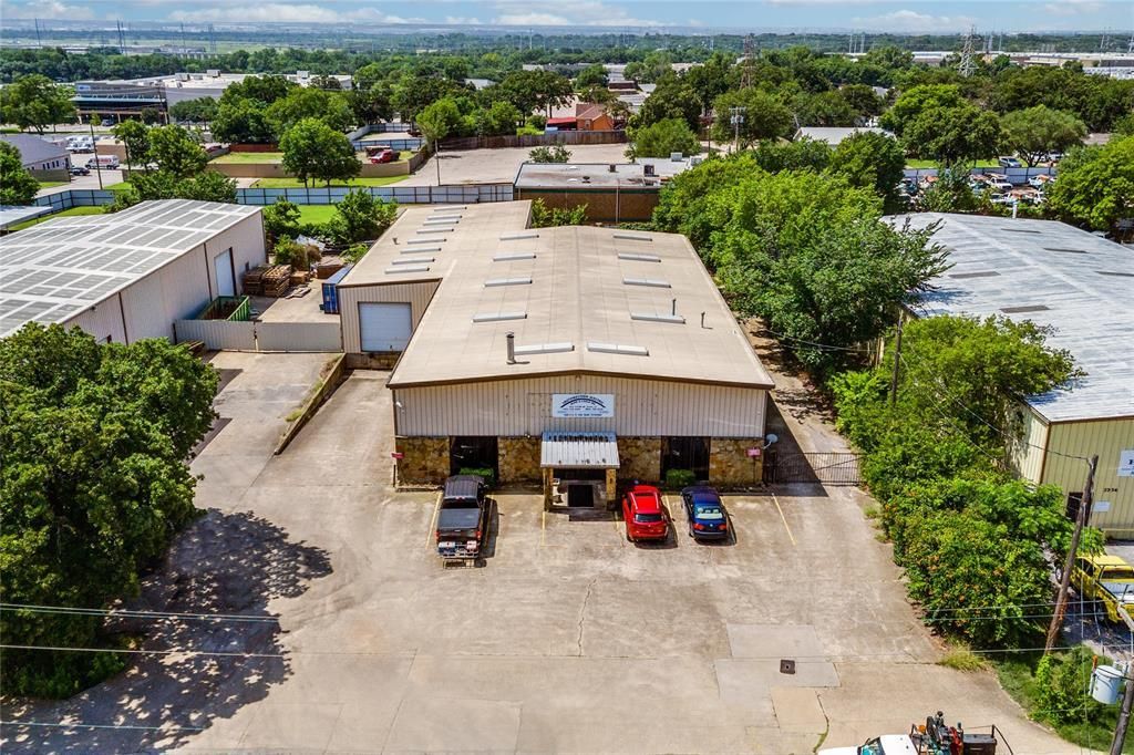 2340 Hinton, Irving, TX 75061 Main Photo